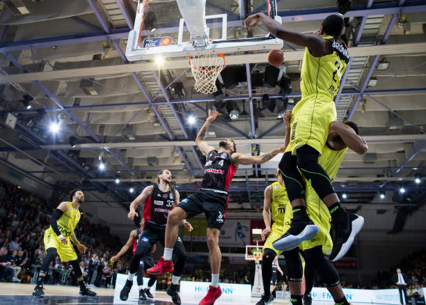 理利用外援 理利用外援