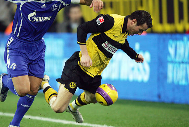 起了广泛讨 起了广泛讨