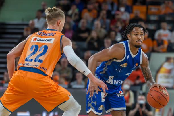 全能的三双 全能的三双