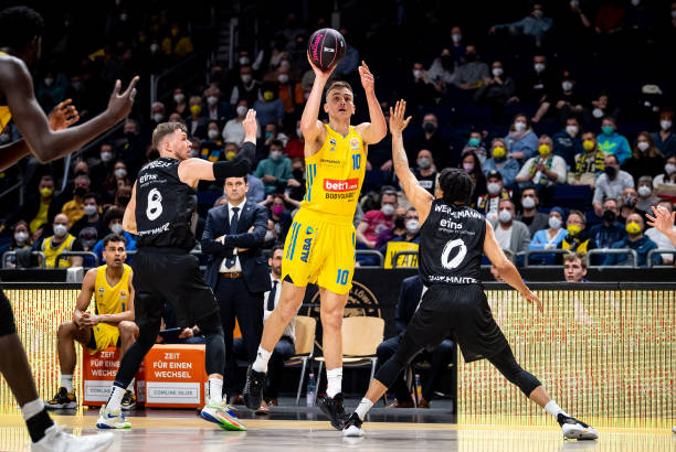 竞争无可避 竞争无可避