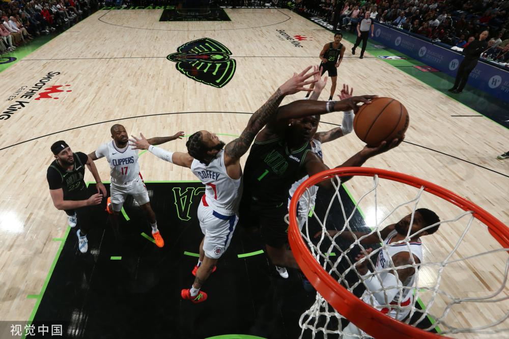 在足球竞技 在足球竞技